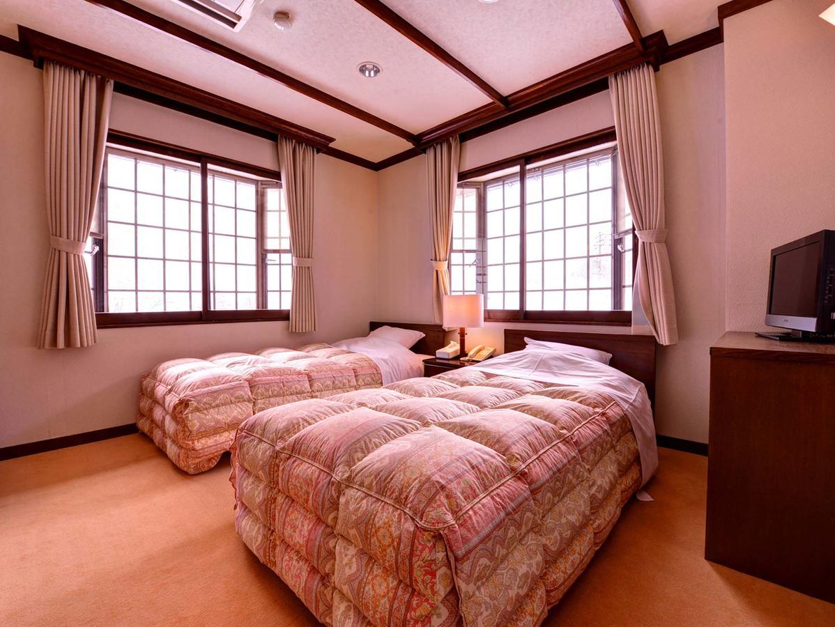 Resort Inn Chirorian Takayama (Gifu) Exteriör bild
