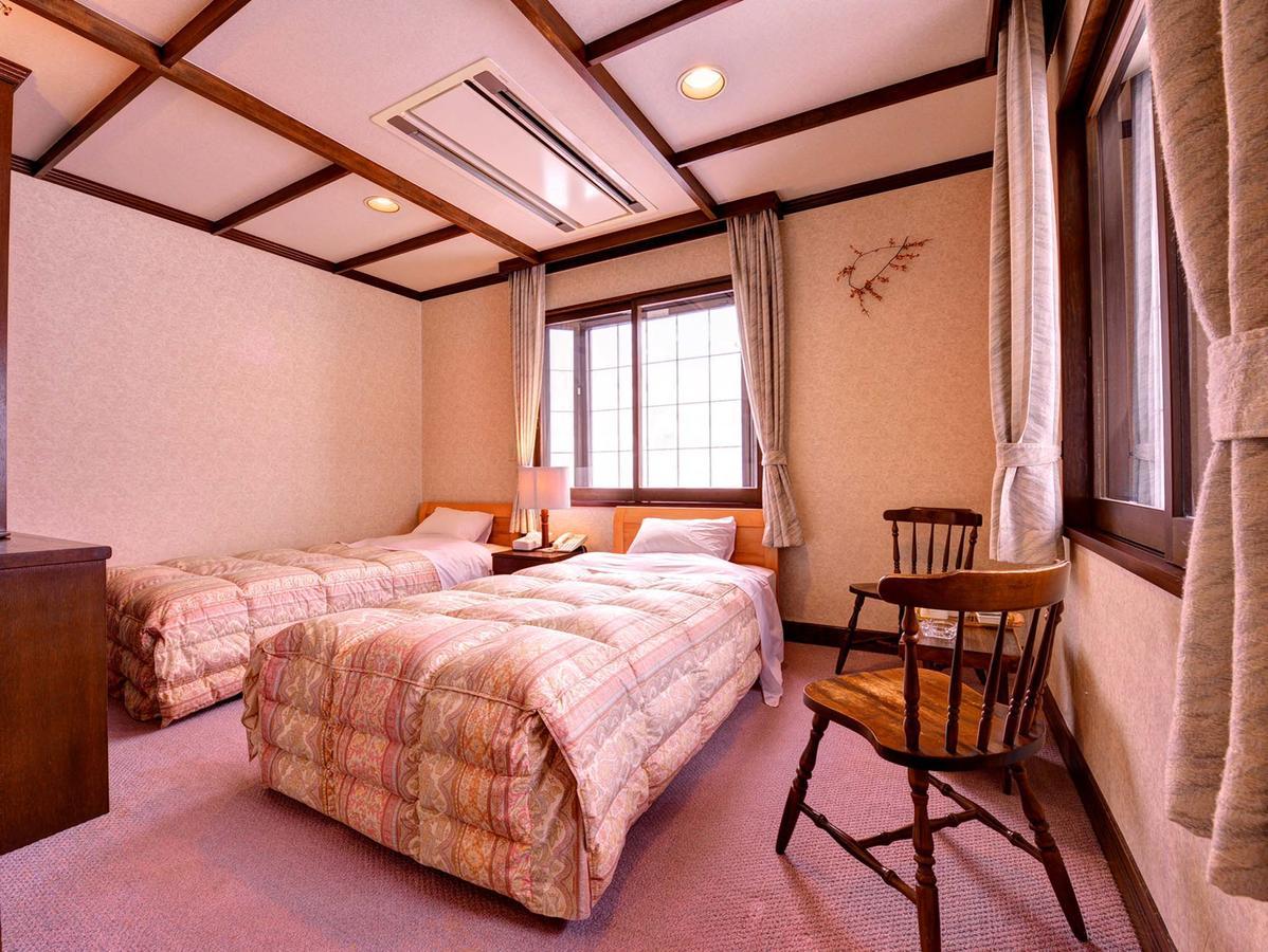 Resort Inn Chirorian Takayama (Gifu) Exteriör bild