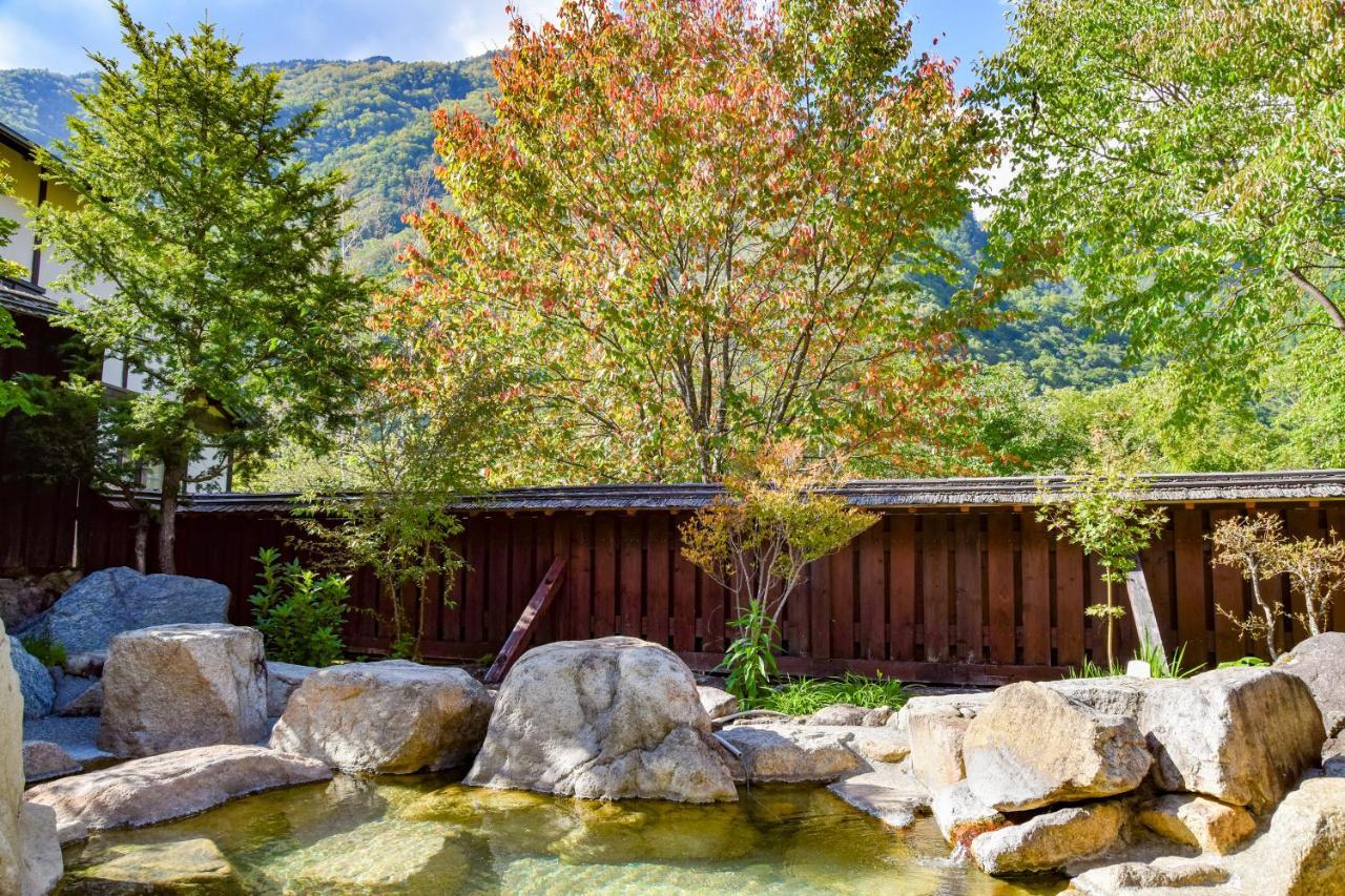 Resort Inn Chirorian Takayama (Gifu) Exteriör bild