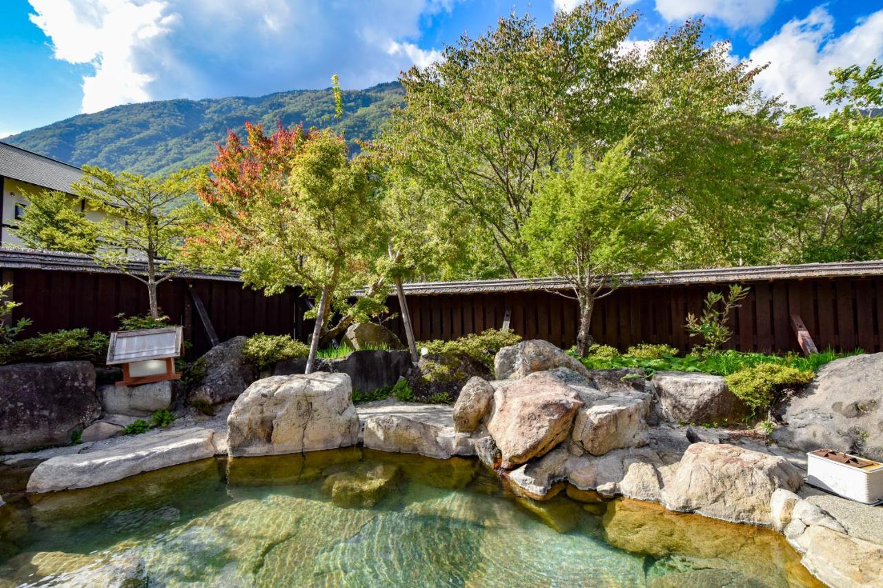 Resort Inn Chirorian Takayama (Gifu) Exteriör bild