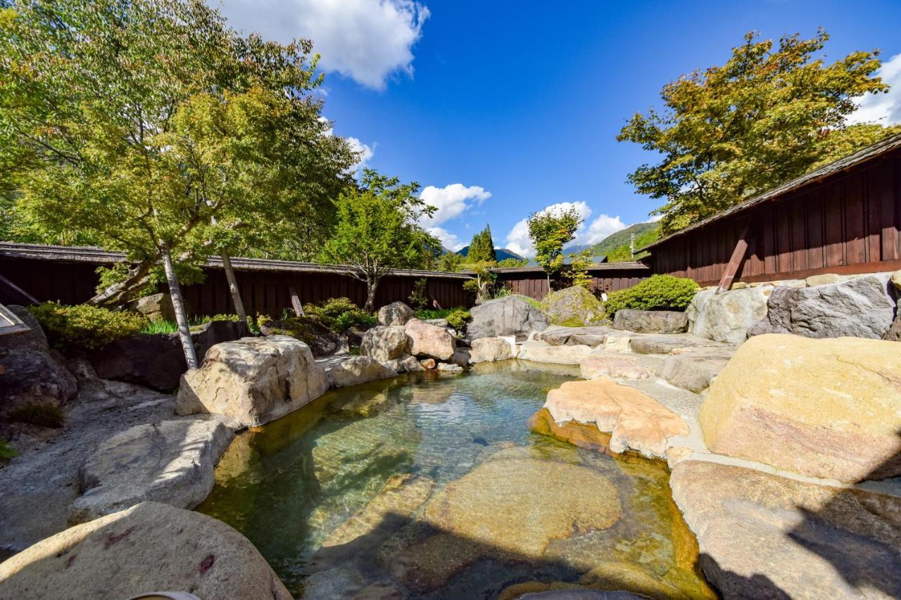 Resort Inn Chirorian Takayama (Gifu) Exteriör bild