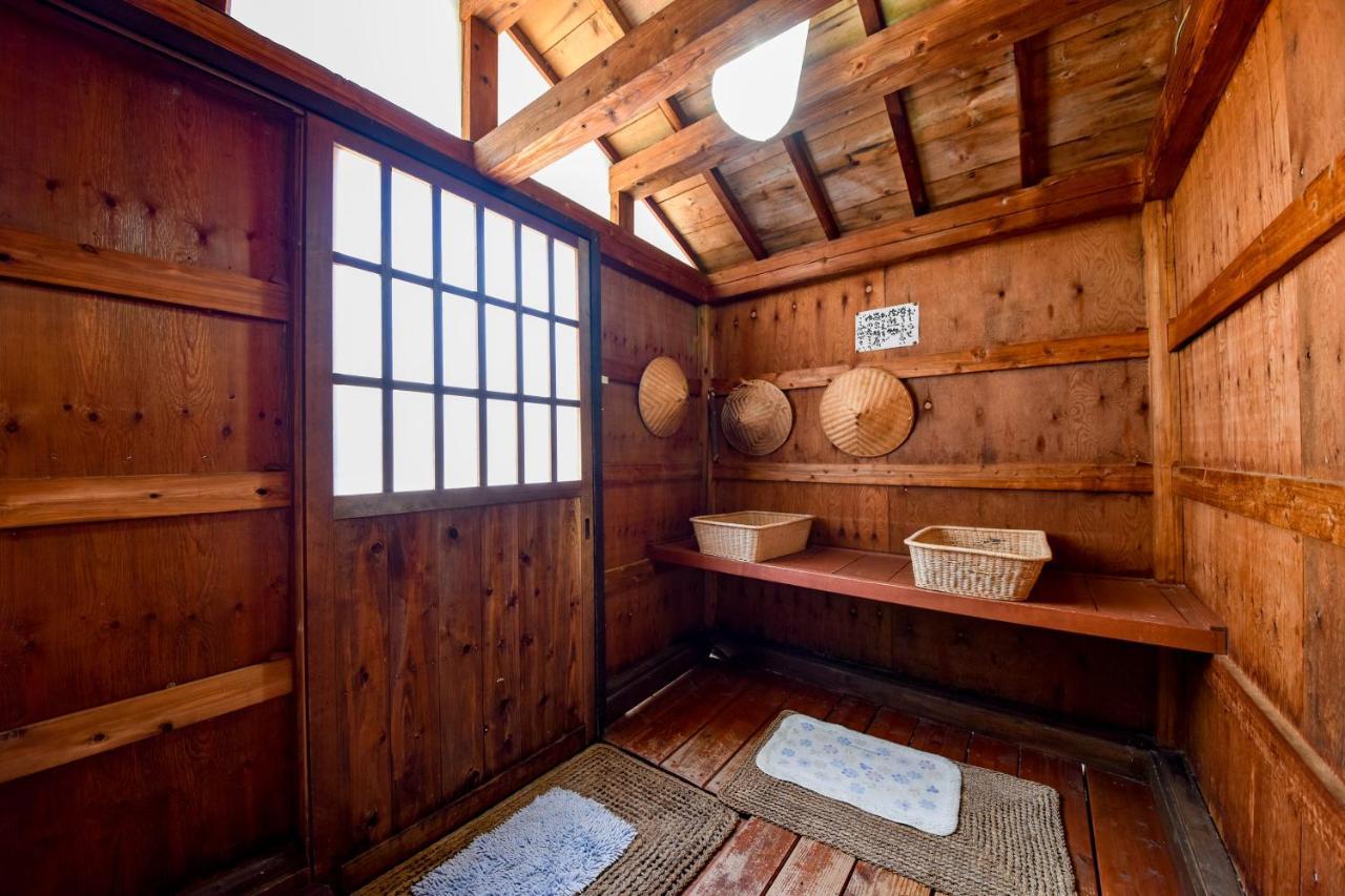 Resort Inn Chirorian Takayama (Gifu) Exteriör bild